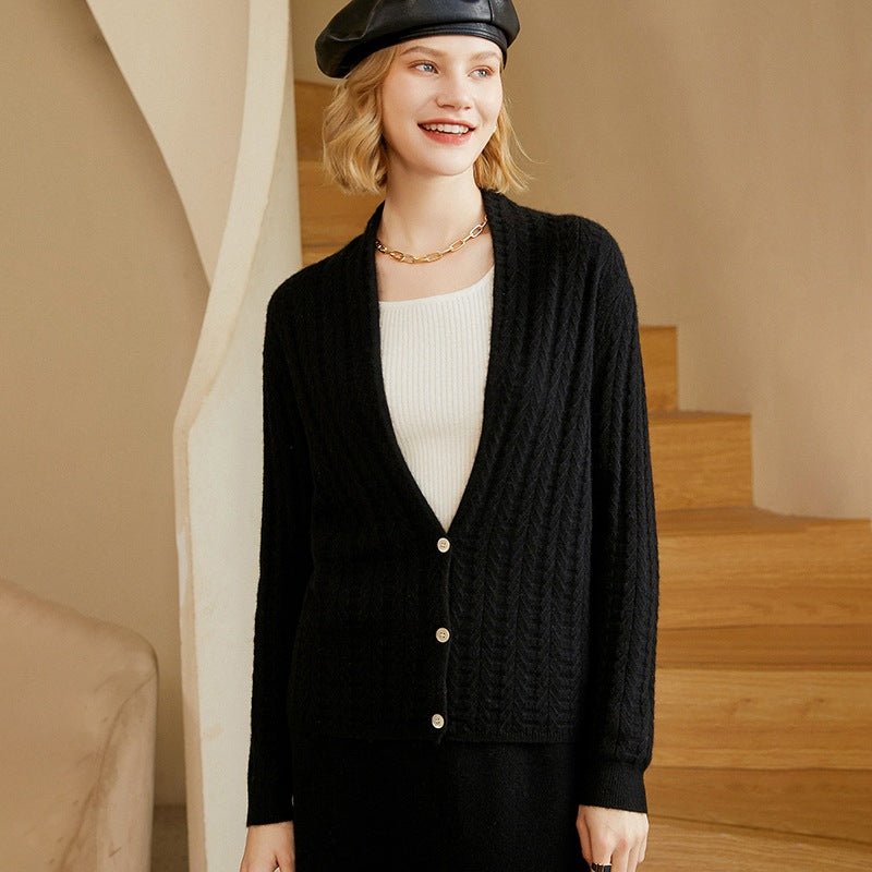 Womens V - Neck Cable Knit Cashmere Cardigan With Button Closure