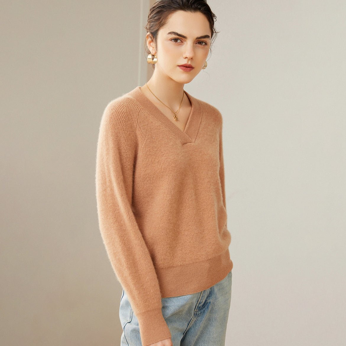 Women's 100% Superfine Cashmere V-Neck Sweater - slipintosoft